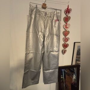 NWT Silver Straight Leg Women's pants Sz L